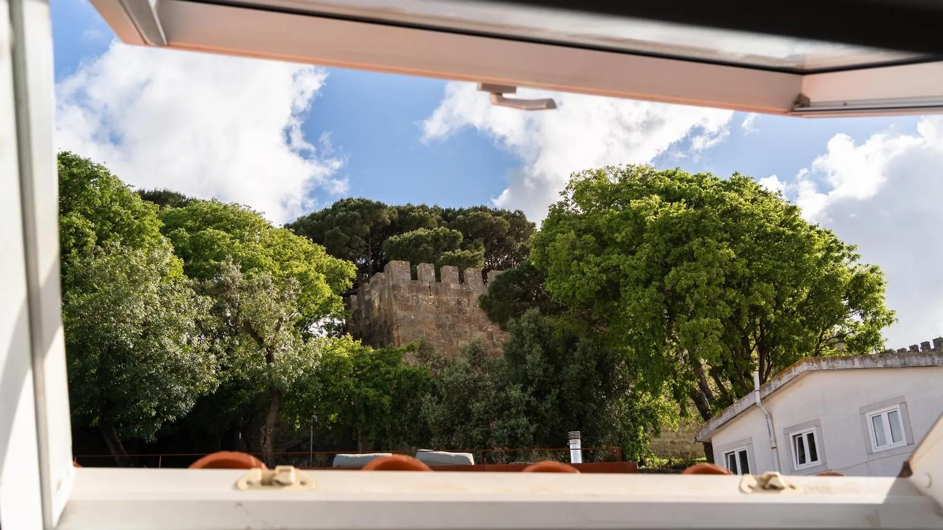 Ferienwohnung Group-Friendly 4Br Lisbon Duplex Castle View 0*,  Portugal