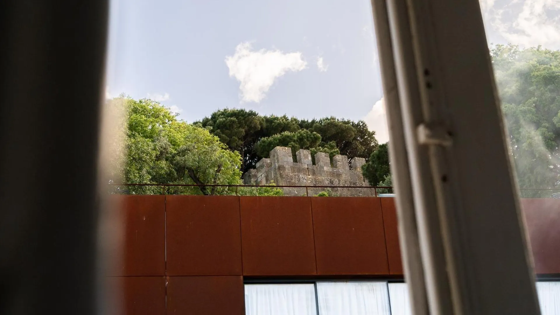 Group-Friendly 4Br Lisbon Duplex Castle View公寓 葡萄牙
