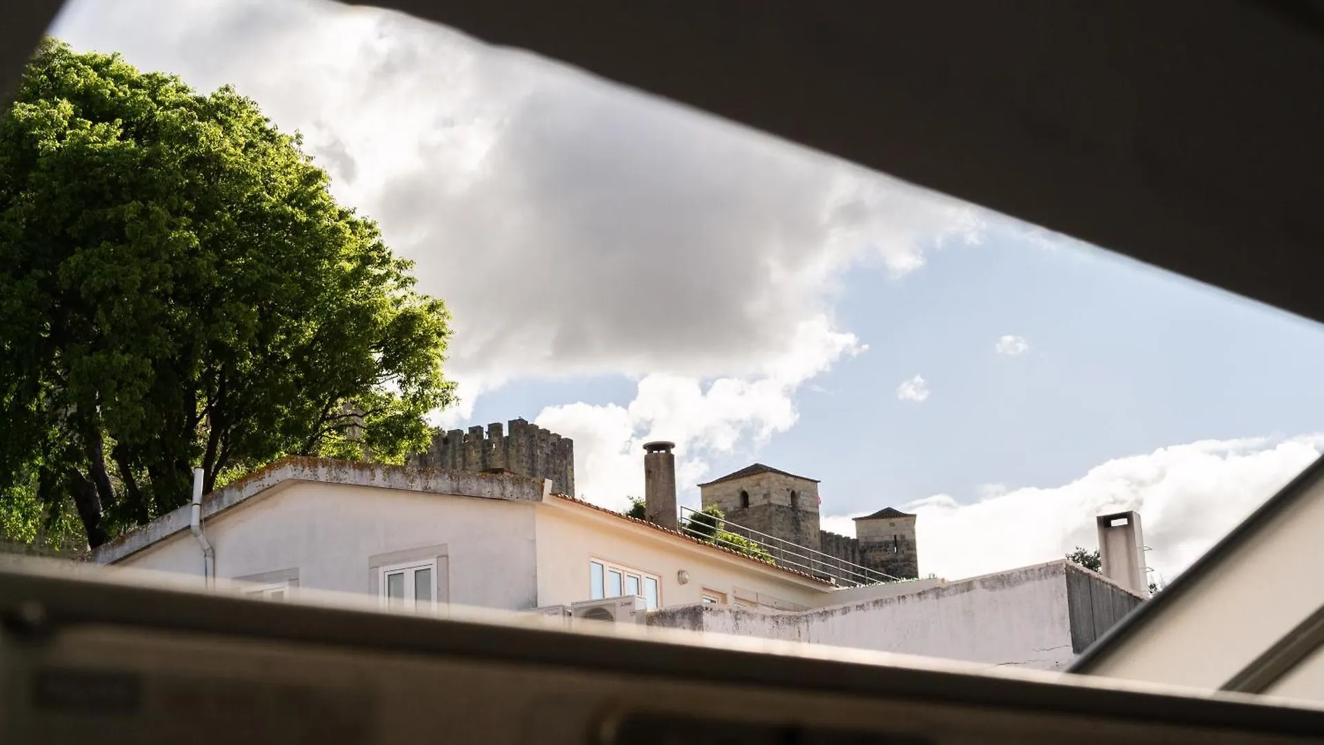 Group-Friendly 4Br Lisbon Duplex Castle View公寓 公寓