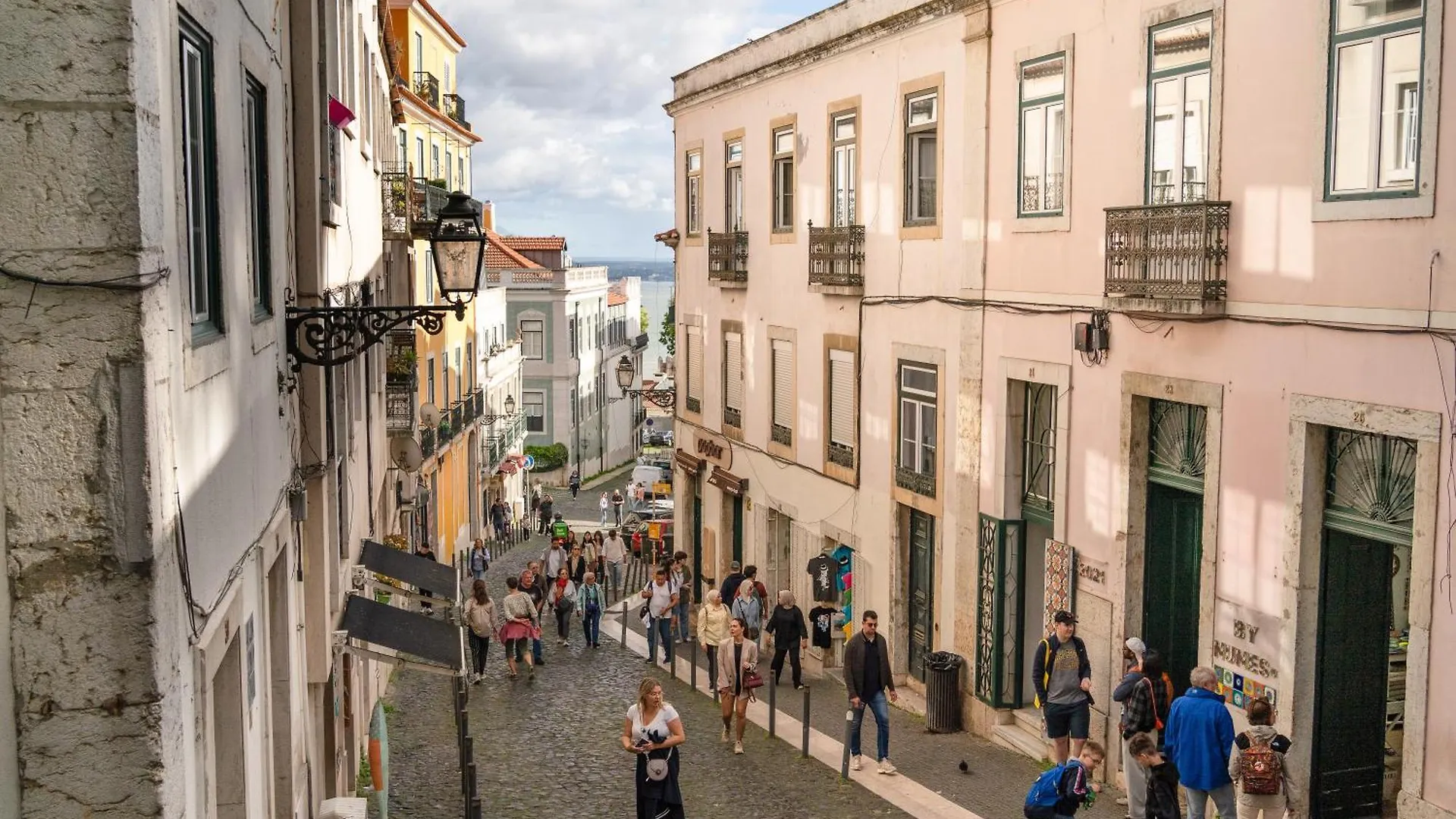 公寓 Group-Friendly 4Br Lisbon Duplex Castle View公寓