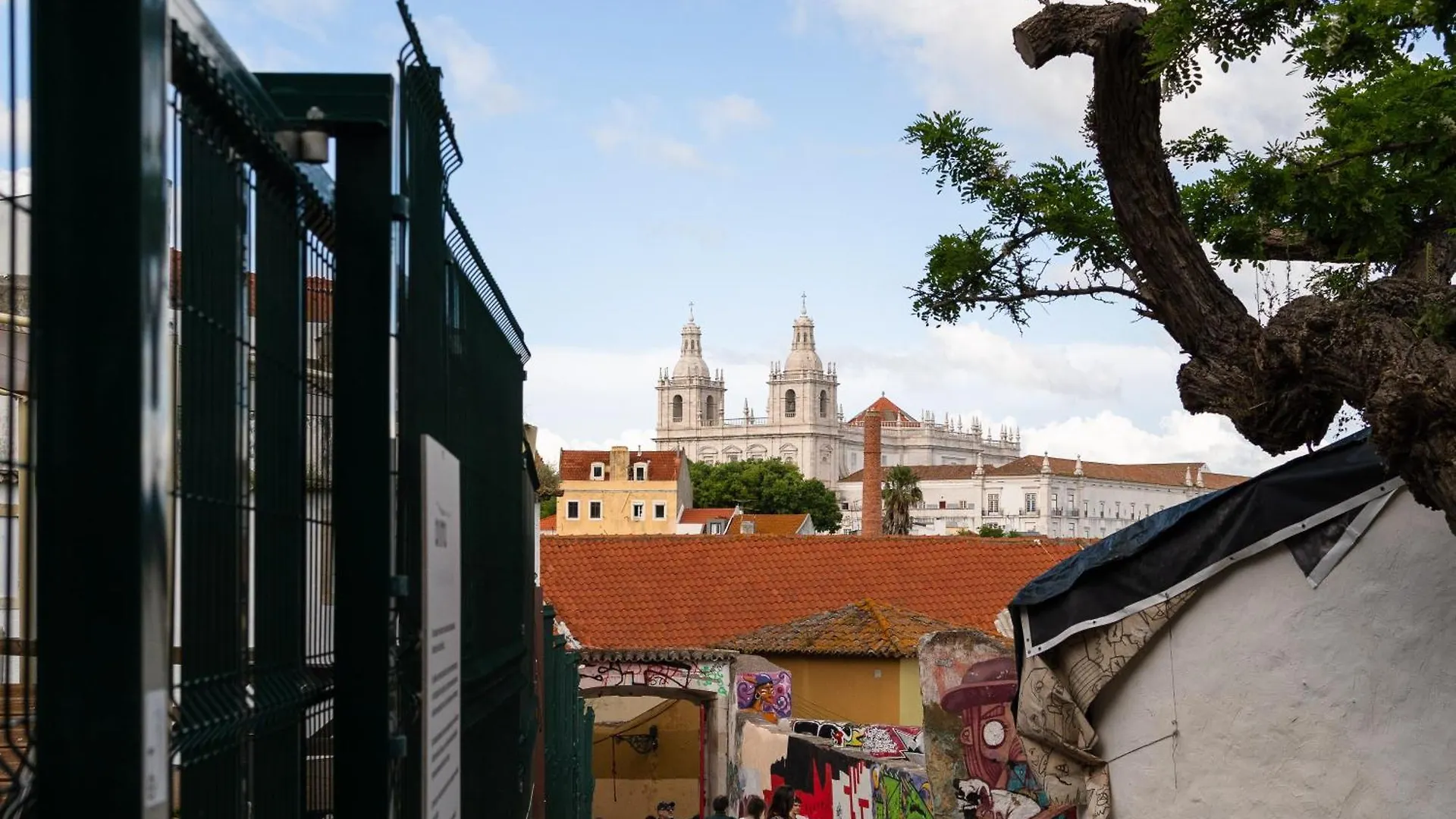 Group-Friendly 4Br Lisbon Duplex Castle View公寓 公寓