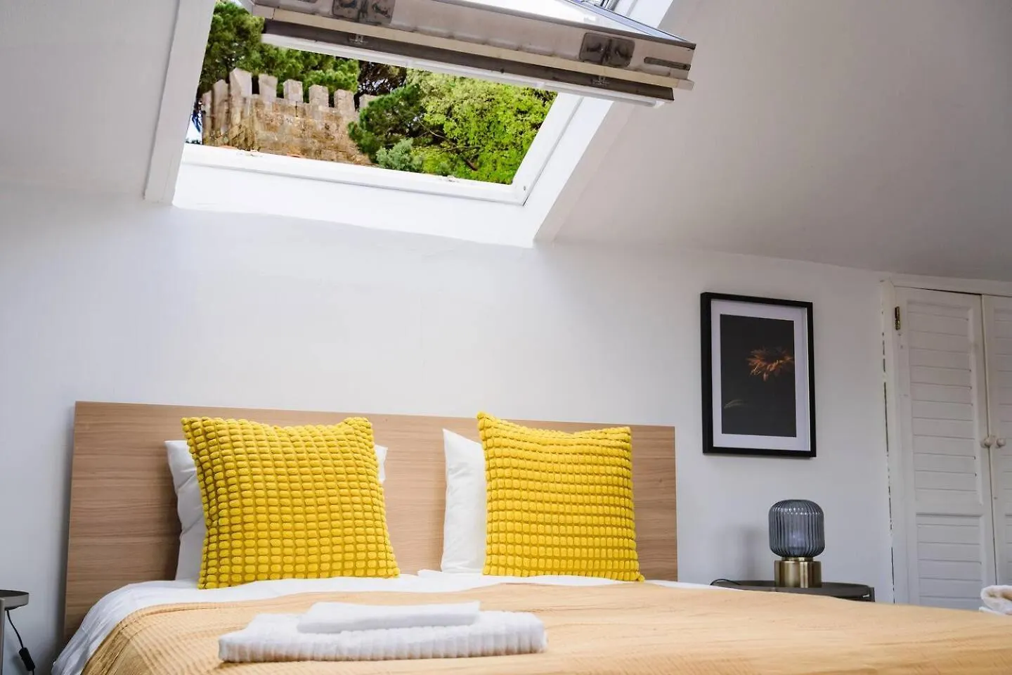 Group-Friendly 4Br Lisbon Duplex Castle View公寓 0*,  葡萄牙