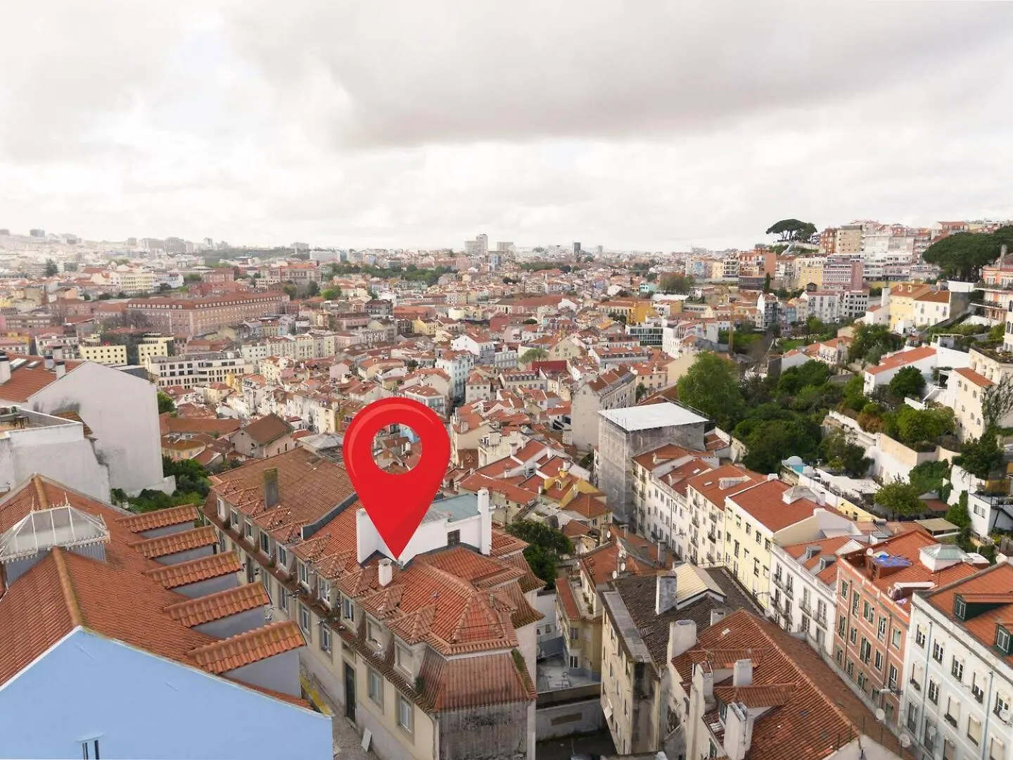Group-Friendly 4Br Lisbon Duplex Castle View公寓 0*,  葡萄牙
