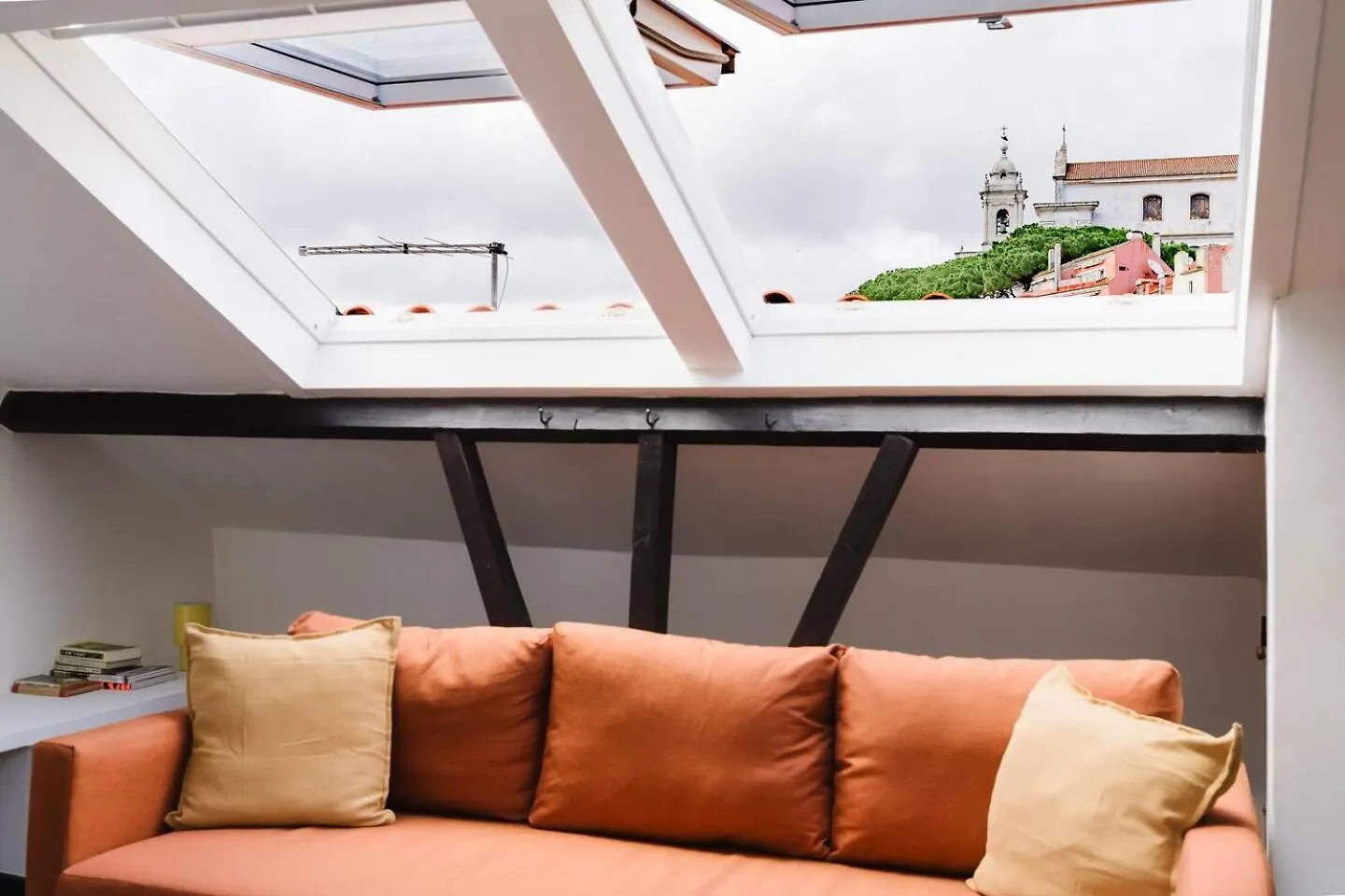 公寓 Group-Friendly 4Br Lisbon Duplex Castle View公寓